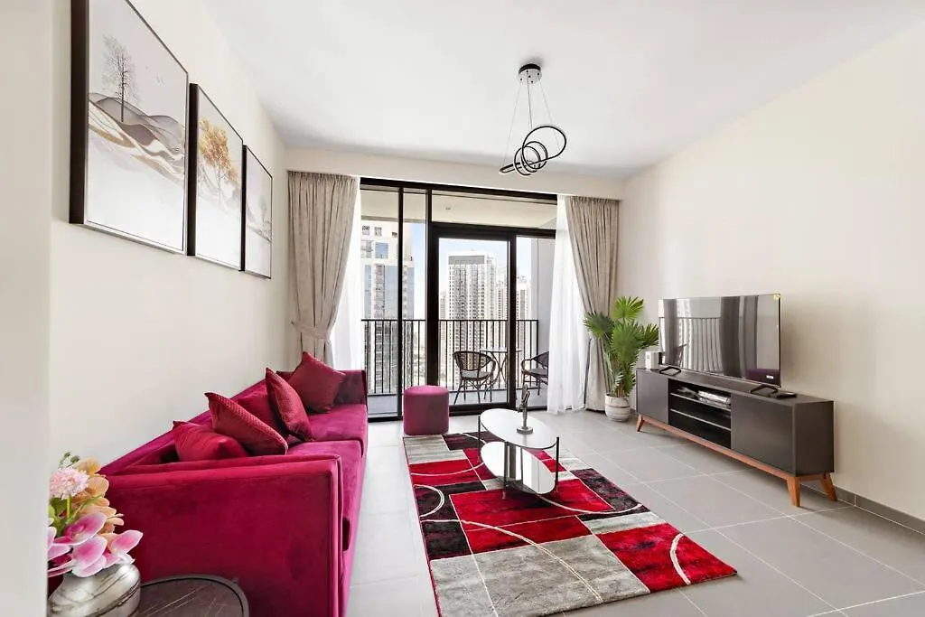 Elegant 1 Bedroom In Creek Edge location